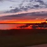 Апартаменты Moderne Mit Balkon Direkt An Der Peene *