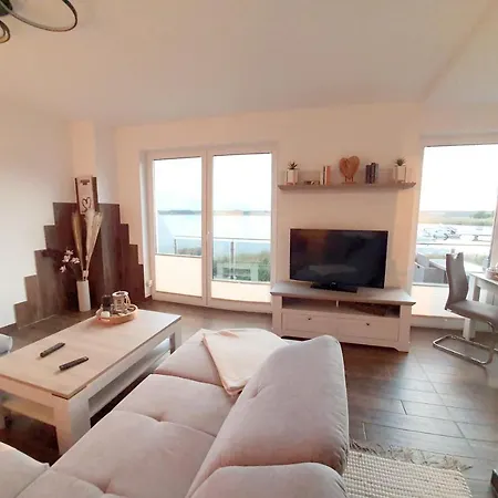 Moderne Mit Balkon Direkt An Der Peene Apartament *