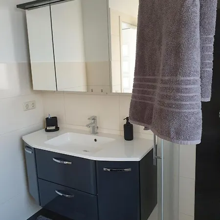 Moderne Mit Balkon Direkt An Der Peene Apartament Ziemitz