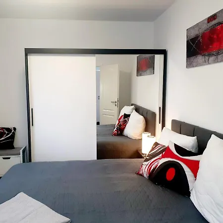 Moderne Mit Balkon Direkt An Der Peene Apartament *