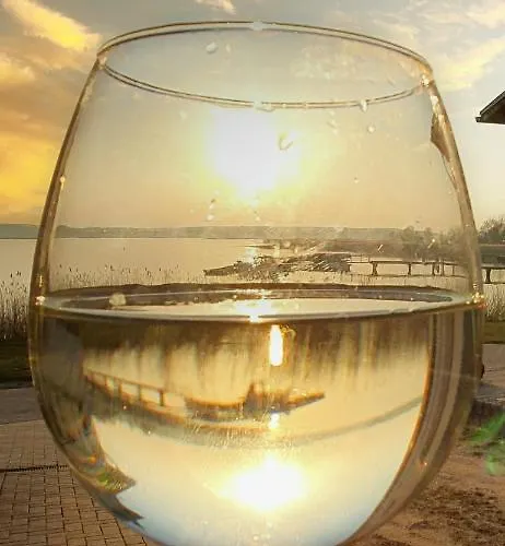 Moderne Mit Balkon Direkt An Der Peene * Ziemitz